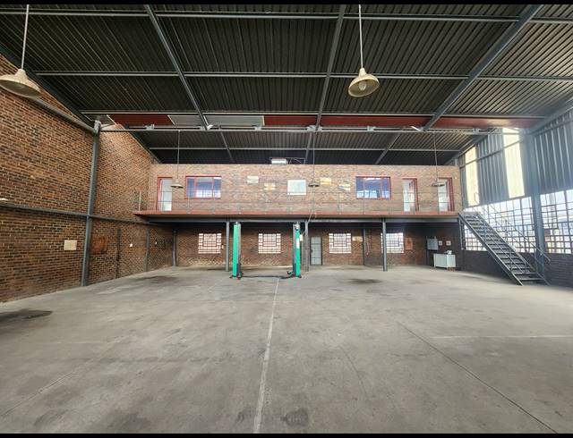 600M² WAREHOUSE TO LET IN DELVILLE